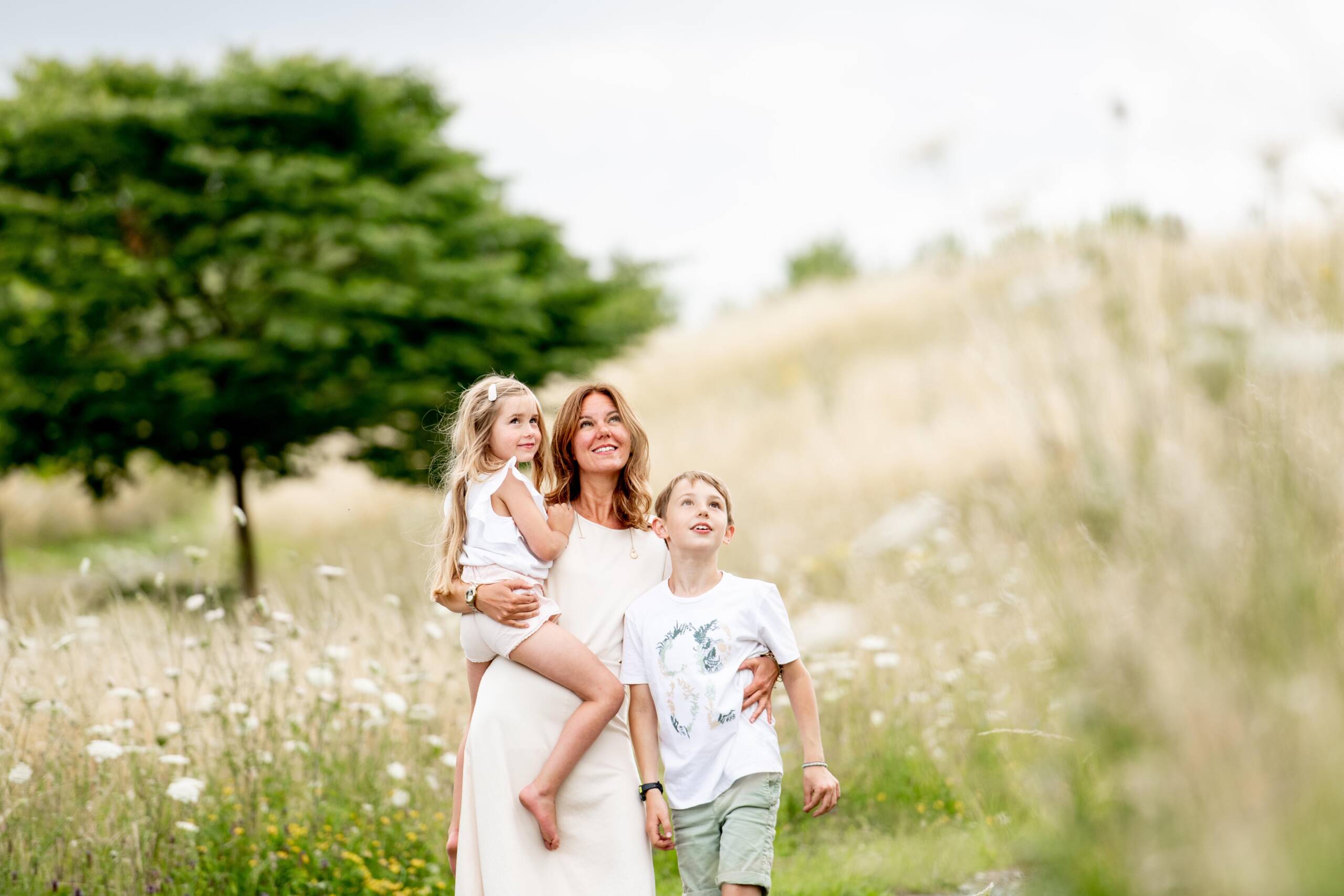 Offrir un chèque cadeau pour une séance photo : une idée précieuse et intemporelle.