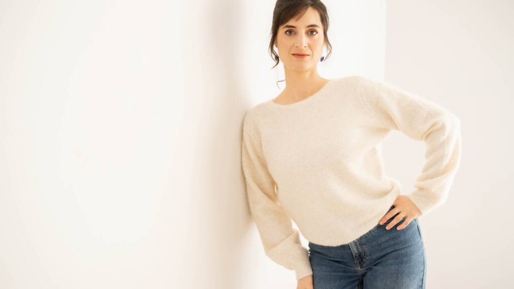 Faut-il savoir poser en photo ?Séance photo femme en Hainaut,